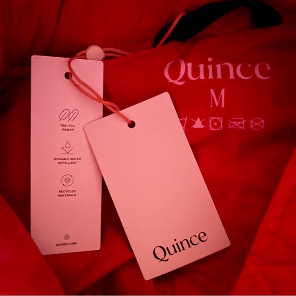Quince Responsible Down Puffer Jacket in Red, Size Medium M NWT - Picture 8 of 13